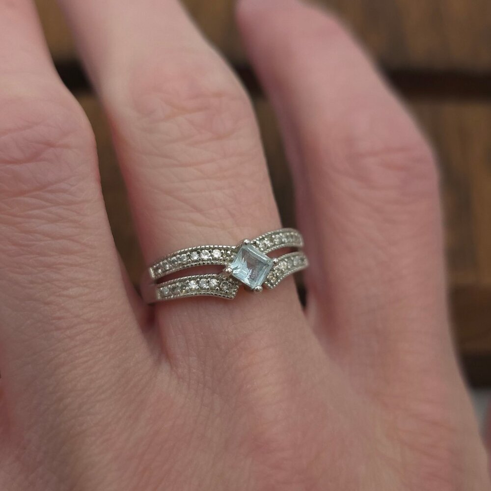 Size 8.75 925 Sterling Silver Aquamarine And Cubic Zirconia Ring A17 - Picture 4 of 8